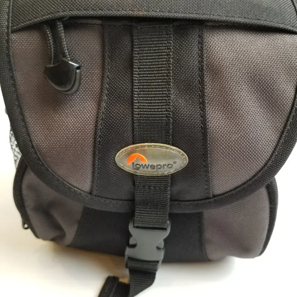 Lowepro EX 120 Camera Bag Black Padded DSLR Mirrorless Case Compact Travel